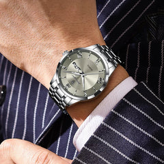 Poedagar 978 luxury quartz men's watch with a sleek black dial and stainless steel band, stylish and elegant men's wristwatch.