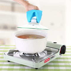 Silicone mini oven mitts with pinch grips from Tarjah Mart, designed for safe handling of hot cookware in the kitchen.