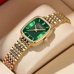 Gold Curren 9093 fashion quartz women’s watch with a sleek round dial and stylish design, perfect for elegant occasions.
