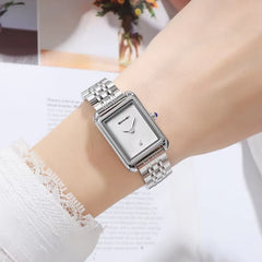 SKMEI 2670  Elegant and Stylish Ladies Watch